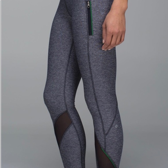 Lululemon Inspire Tight II - Picture 2 of 7